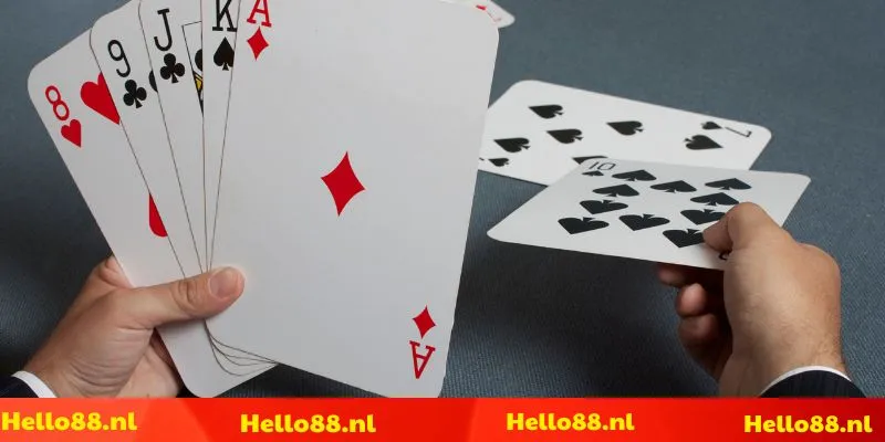 Những thế bài trong game tiến lên đổi thưởng Hello88